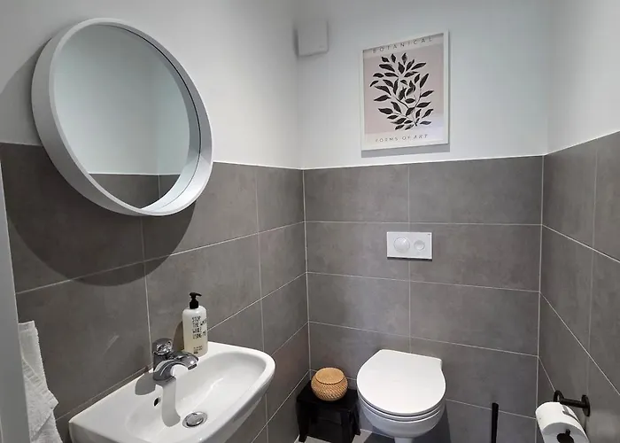 In Der Natur, 1-6 Personen, 3 Schlafzimmer, Spielplatz Διαμέρισμα Extertal