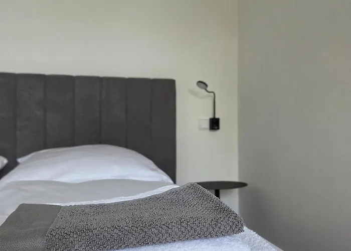 In Der Natur, 1-6 Personen, 3 Schlafzimmer, Spielplatz *